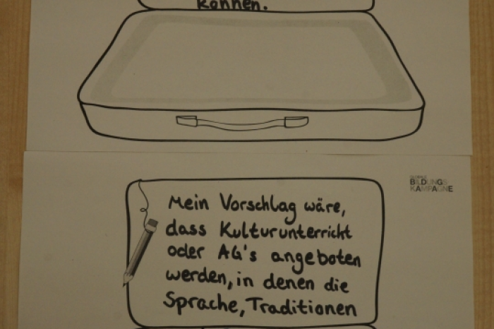 Frankfurt  IGS Herder Schule Unterricht Aktion Recht auf Bildung Weltklasse